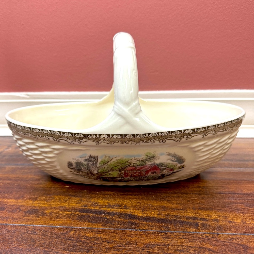 JOHNSON BROS FRIENDLY VILLAGE 50 YEARS ANNIVERSARY HANDLED BASKET BOW